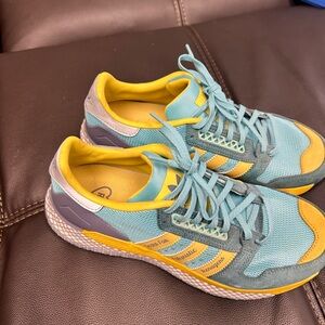 Adidas Yellow and Teal Sneakers
